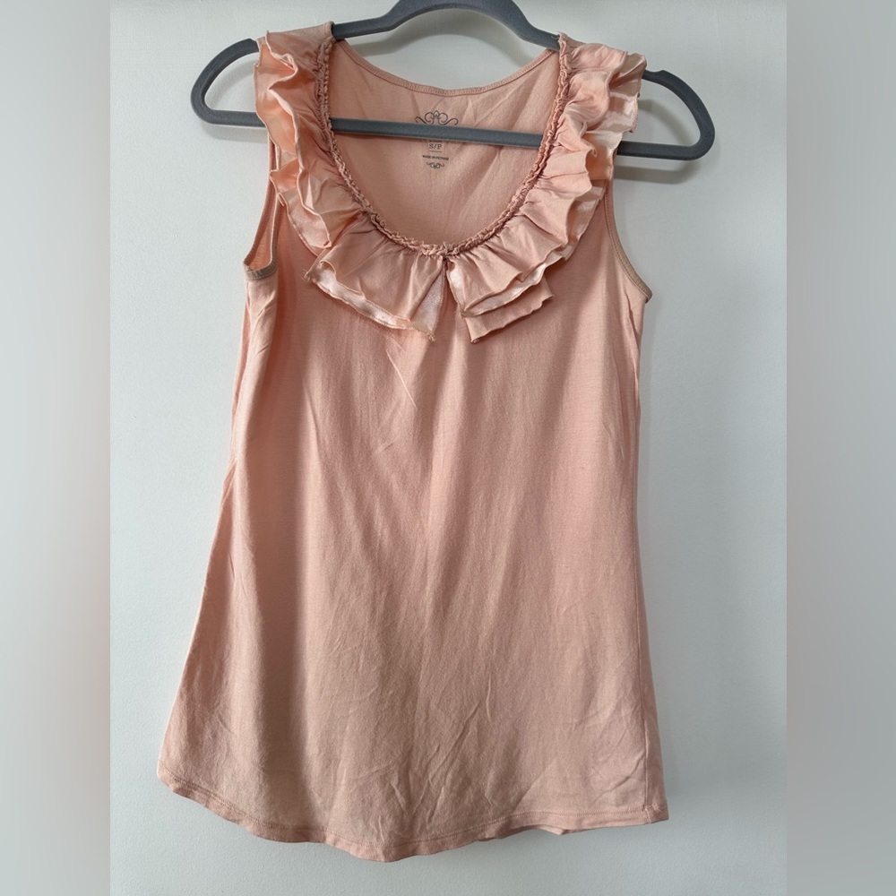 Old Navy Peach Ruffle Neck Sleeveless Camisole